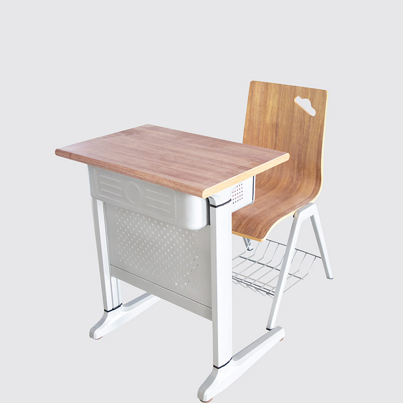 公共教室排桌椅